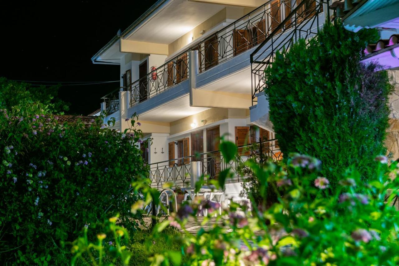 Hotel Sarikas Polychrono Exterior foto